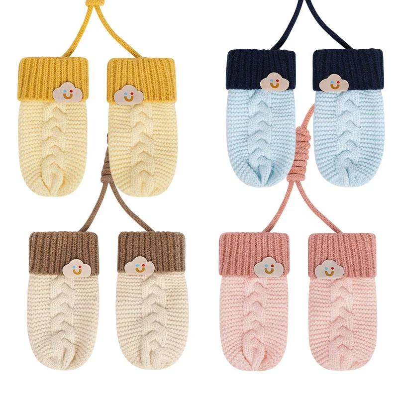 Guantes térmicos infantiles con cuerda antipérdida
