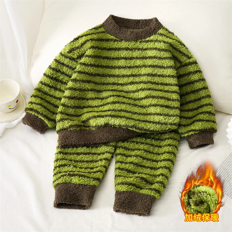 Pijama acolchado térmico infantil a rayas – Conjunto de invierno - imagen 4