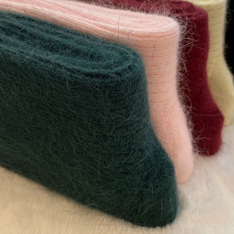 Calcetines de lana para mujer Otoño Invierno calcetines de tubo medio engrosados con lana calcetines cálidos de pelo de conejo medias de Cachemira negras de invierno - imagen 3