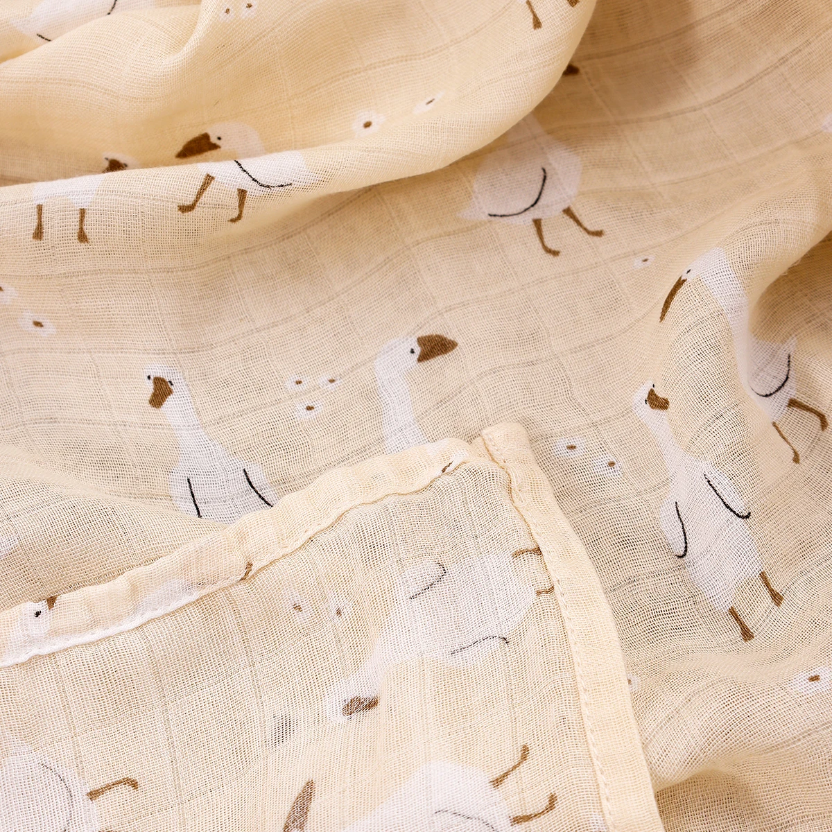 Manta envolvente de muselina de algodón y bambú para bebé, ropa de cama infantil con estampado suave y transpirable, Toalla de baño envolvente para bebé recién nacido, 120x110cm - imagen 4