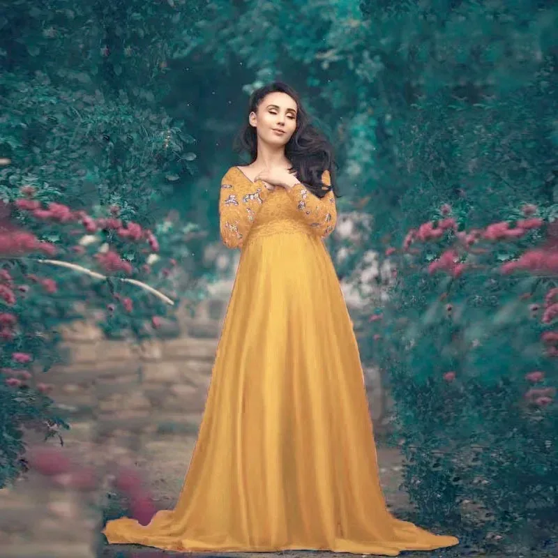 Vestido premamá de encaje elegante para sesión fotográfica - imagen 3