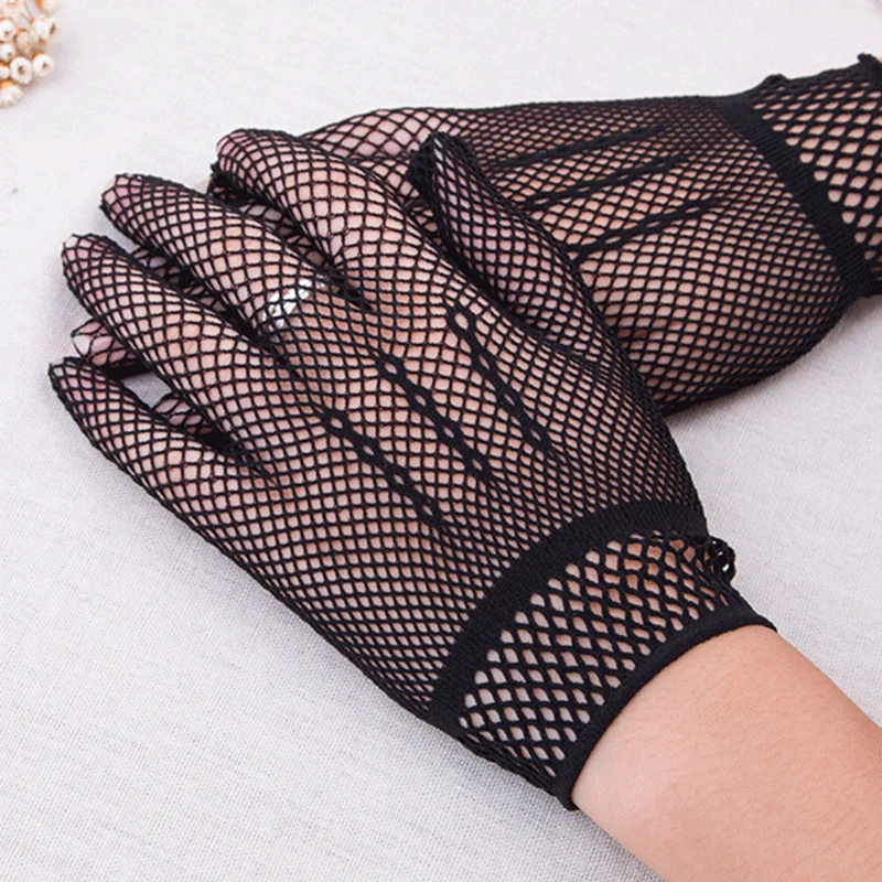 Guantes de rejilla a la moda para mujer, guantes de conducción a prueba de rayos UV de verano, guantes de rejilla de malla, guantes de nailon blanco y negro de Color sólido - imagen 2
