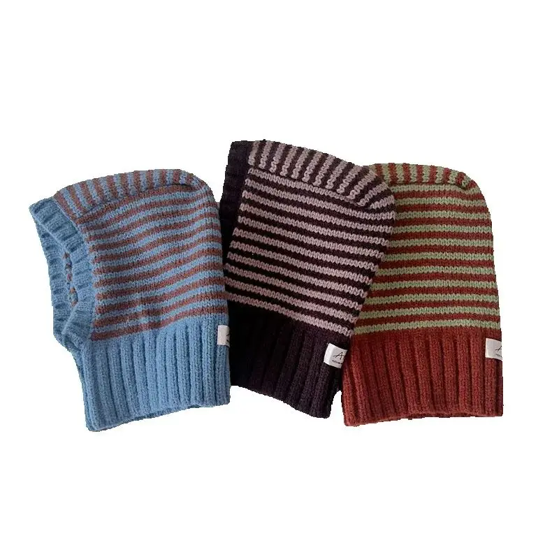 Conjunto bebé invierno con gorro bufanda y capucha rayas - imagen 2