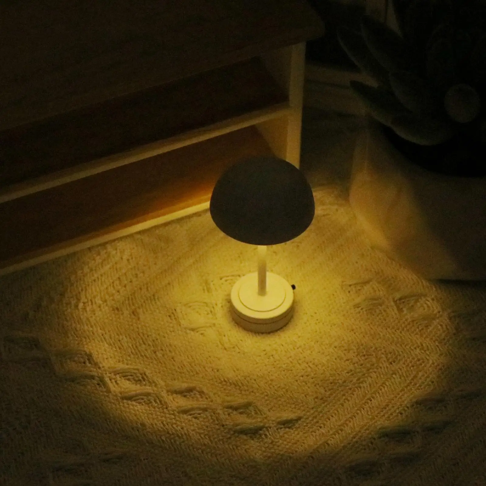 1:12 Dollhouse Table Lamp Model Dollhouse Desk Light for Kitchen Dining Room