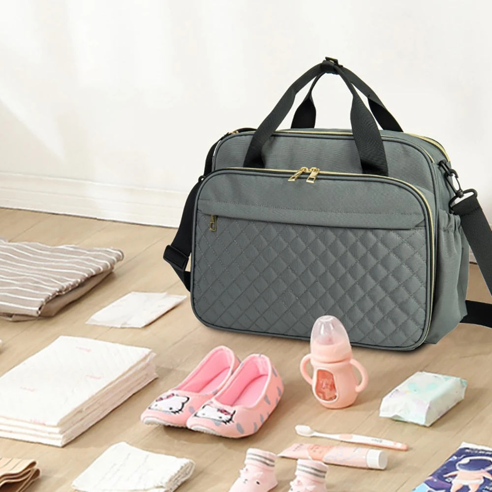 Bolsa de pañales acolchada rosa – Gran capacidad para el bebé - imagen 3