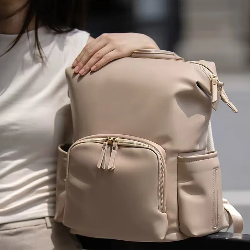 Bolso maternity grande y ligero para salir con bebé - imagen 4