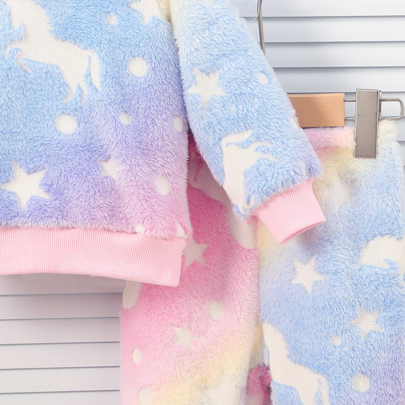 Conjunto de pijama cálido para bebé, ropa fluorescente de noche de felpa de color para otoño e invierno, accesorios para niños a la moda - imagen 4