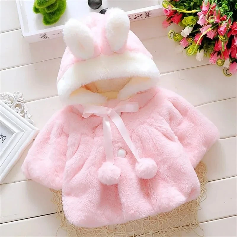 Jersey de lana con orejas de conejo para niña – Cálido y minimalista - imagen 2