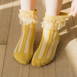 Calcetines tobilleros algodón con volantes para niña estilo princesa