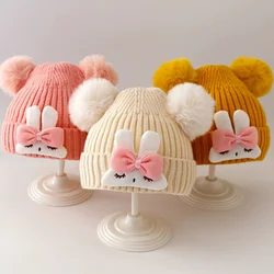Gorro de punto con pomponas para niños – Calentito con conejito