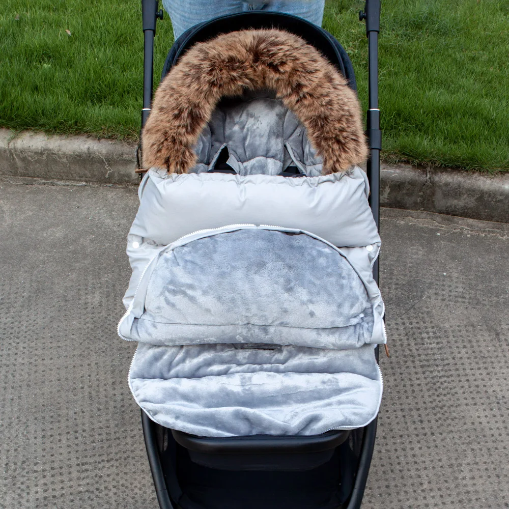 Cochecito de invierno para bebé con funda cálida impermeable - imagen 5