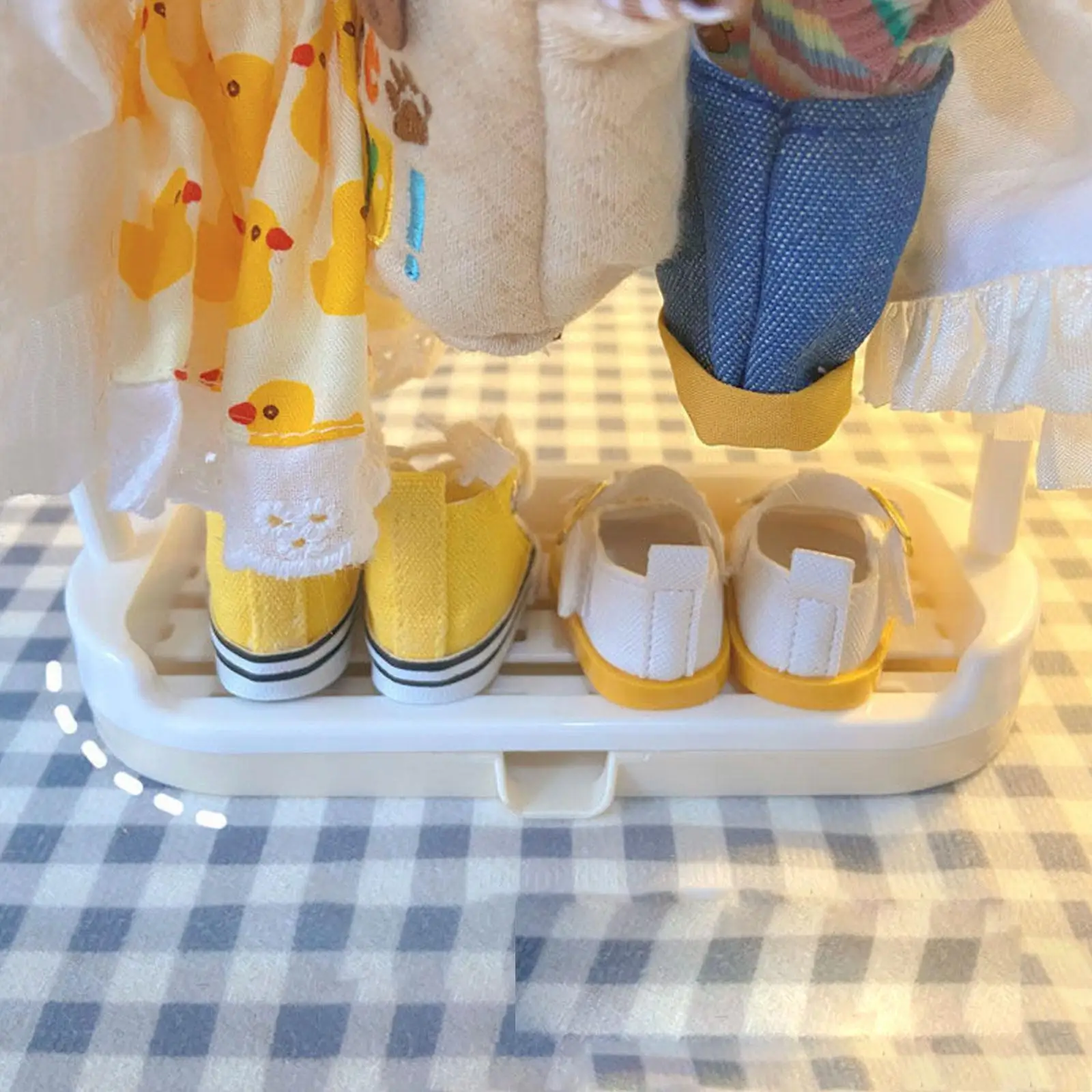 Miniature Clothes Hanger,Storage Rack Accessories,Display Diy Your Dollhouse Miniature Clothes Storage Rack,Miniature House Toy