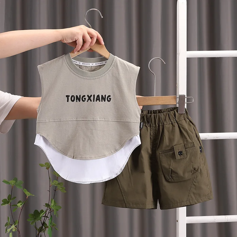 Conjunto verano niño: chaleco sin mangas y short de algodón - imagen 2