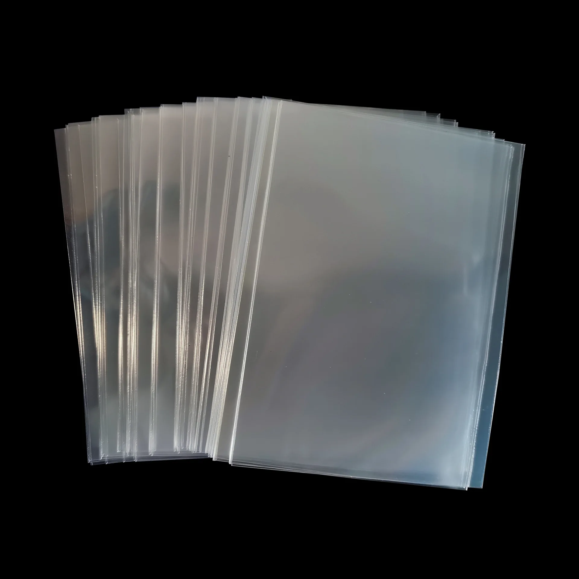 Fundas protectoras transparentes Magic 65x90mm para tarjetas de juegos de mesa - imagen 2