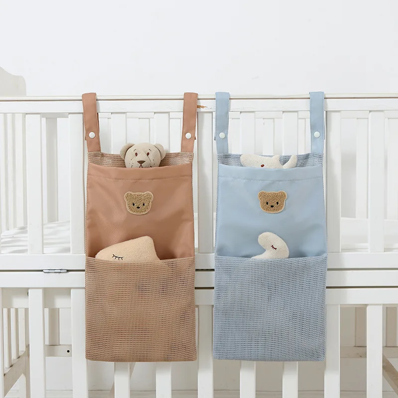 Organizador de cabecera de malla transpirable, bolsa de almacenamiento multibolsillo para bebé con diseño ventilado, organizador colgante Universal para parque infantil de cuna - imagen 3