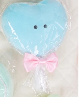 heart lollipop