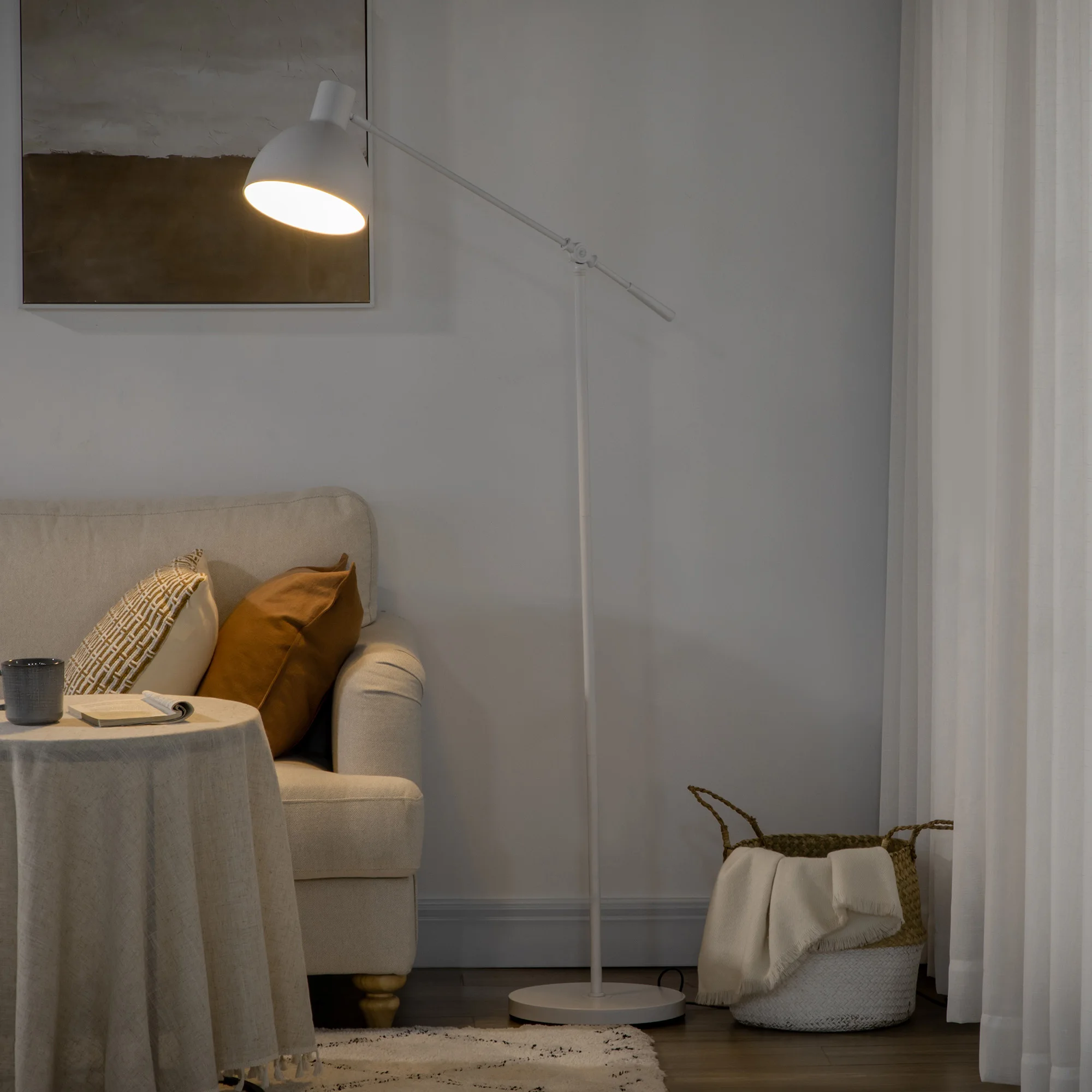 HOMCOM Lámpara de Pie Industrial Casquillo E27 Máx. 40W Lámpara de Lectura de Pie con Brazo Oscilante Altura Ajustable Pantalla Giratorio 90° para Salón Dormitorio Oficina Ø30x131-155 cm Blanco - imagen 2