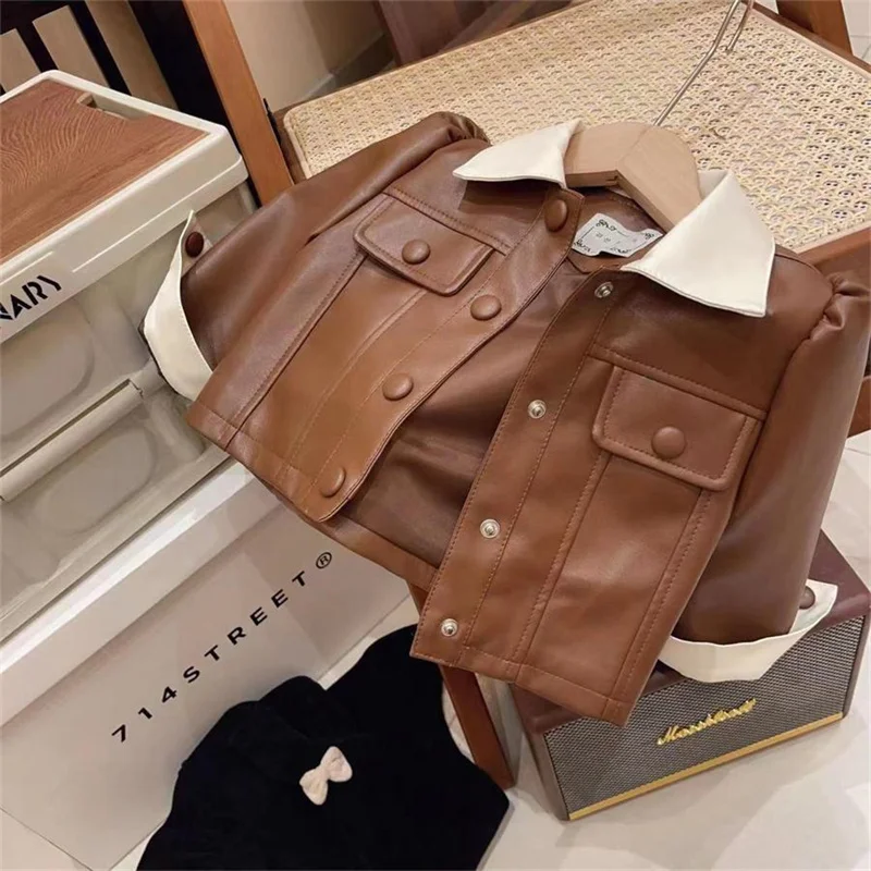 Chaqueta de cuero para niñas con solapa y estilo informal otoño - imagen 2