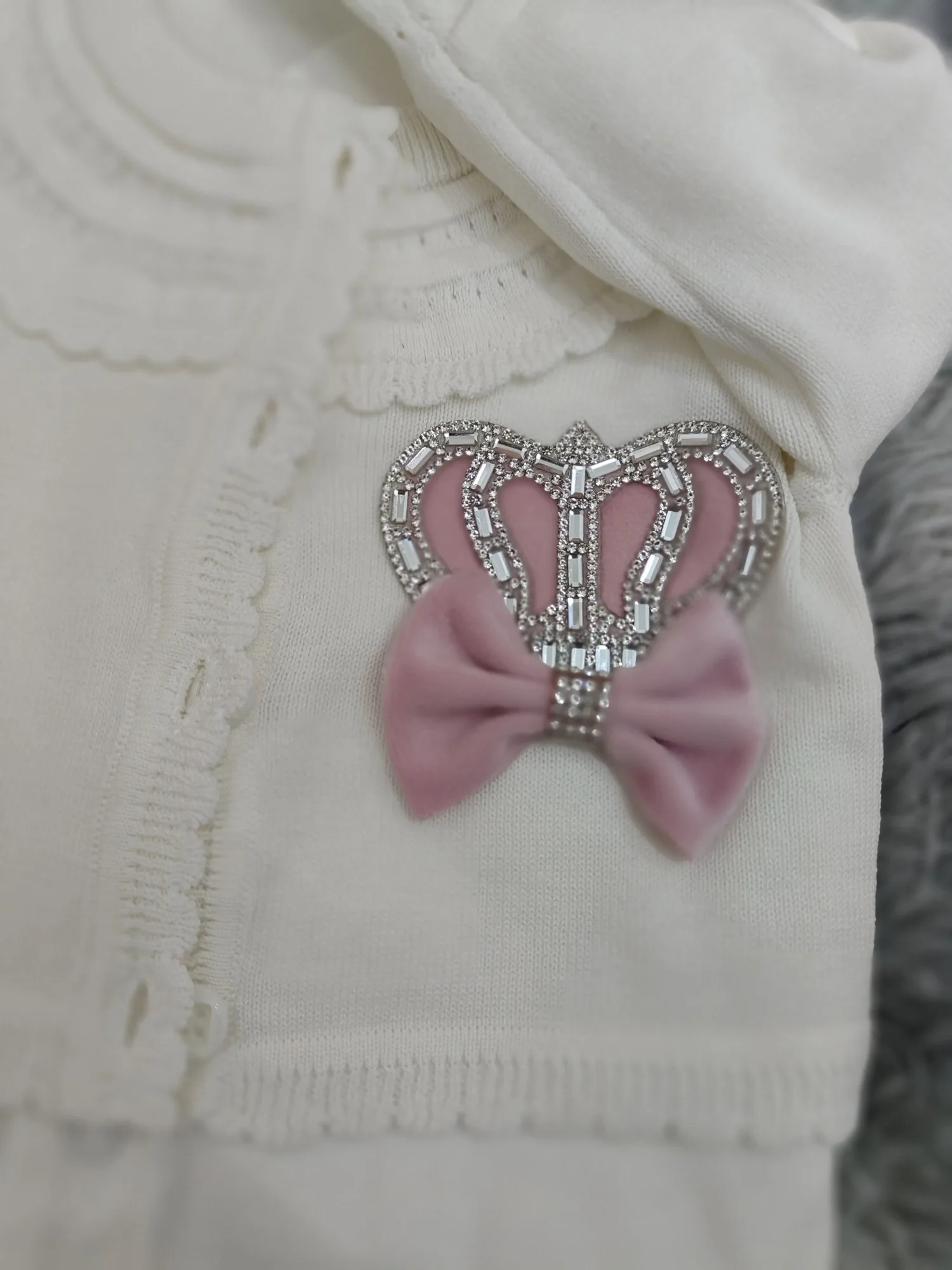 Conjunto de ropa con corona blanca y rosa para niña - Mameluco + Manta + Zapatos |   Regalo de Princesa - imagen 5