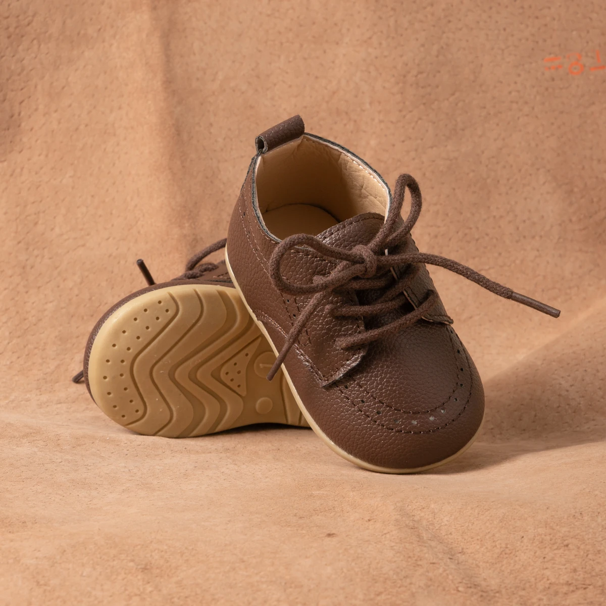 KIDSUN, zapatos clásicos para bebés, niños y niñas, zapatos de cuero PU para recién nacidos, zapatos para primeros pasos, zapatos antideslizantes de suela suave de goma para niños - imagen 5