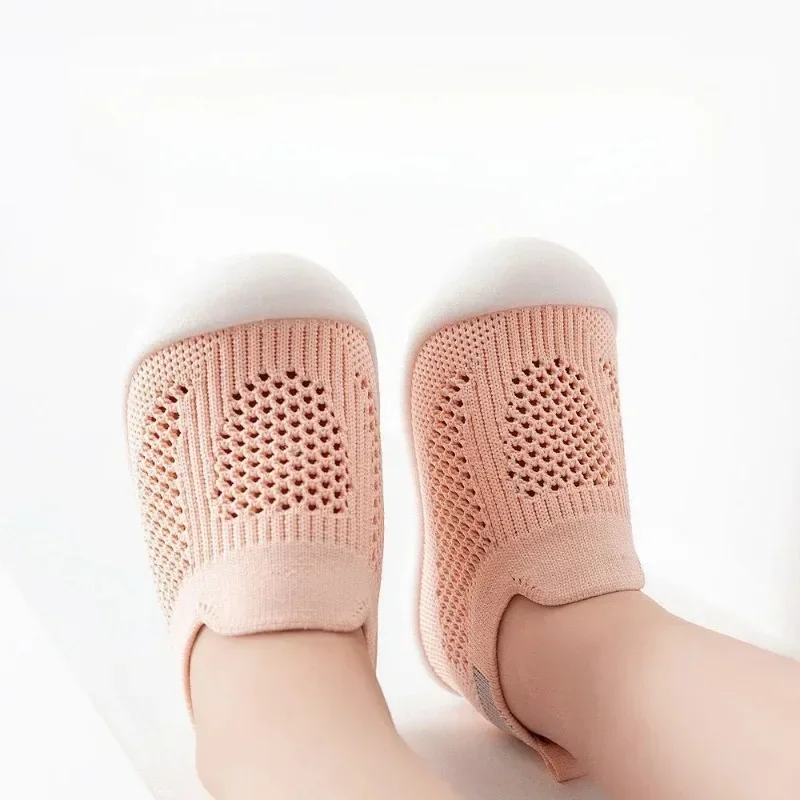 Zapatillas bebe suela suave transpirable - Primeros pasos cómodos - imagen 4
