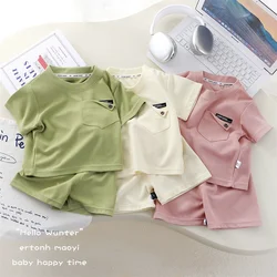 Conjunto de verano para niños: camiseta manga corta y pantalón corto