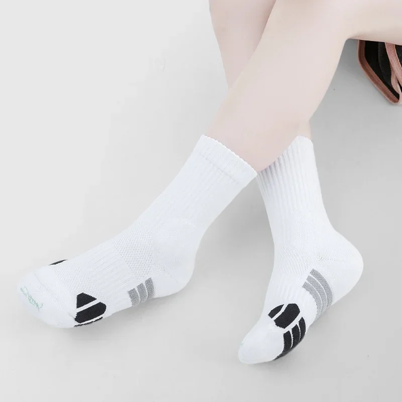 Calcetín deportivo para niño y niña, calcetín de algodón suave, antideslizante, transpirable, Color sólido, para baloncesto, 1 par - imagen 3