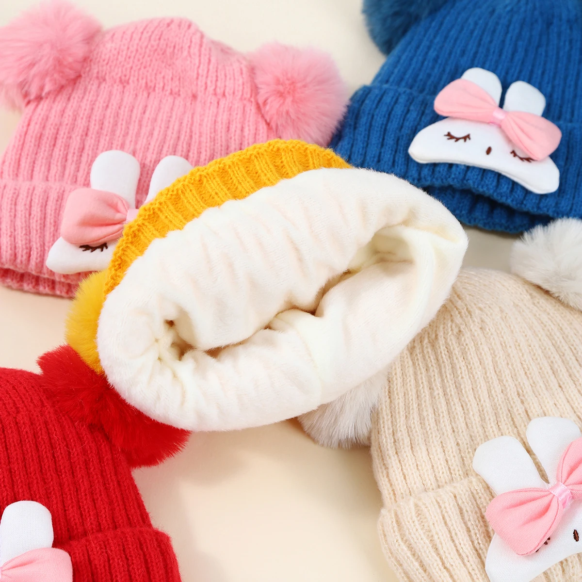 Gorro bebé con pompón cálido de punto para invierno - imagen 3