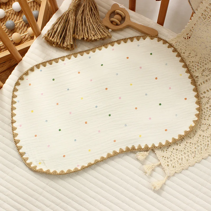 Oreiller nuage nouveau-né : oreiller plat en gaze pour anti-crachats, protection de la tête - Respirant, absorbant la transpiration, parfait pour les bébés. - imagen 4