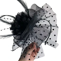 Tocado bebé con diadema de rosas para Navidad y fiestas