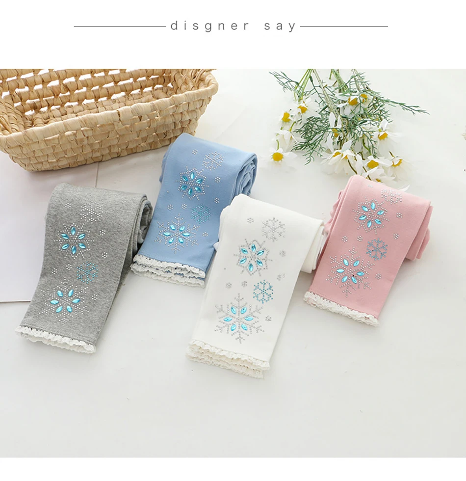 Variedad de colores disponibles: azul, blanco, gris y rosa