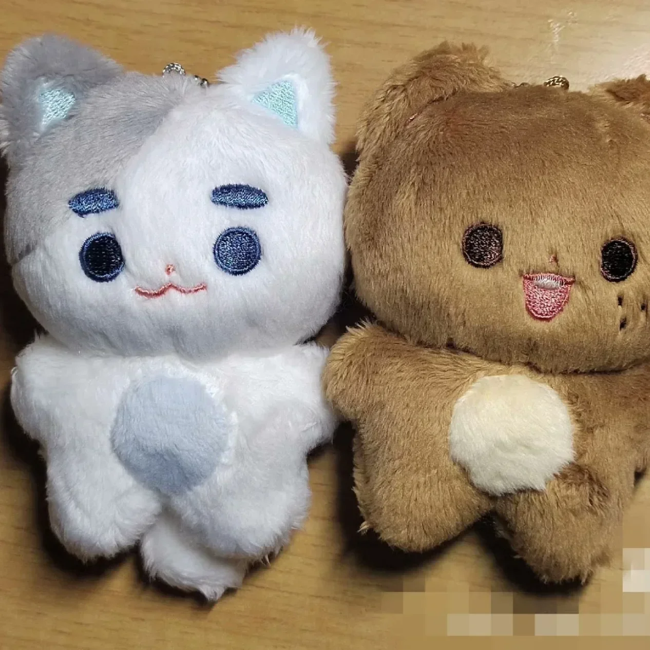Llavero de peluche conejo rosa – Suave y blandito para niños - imagen 4