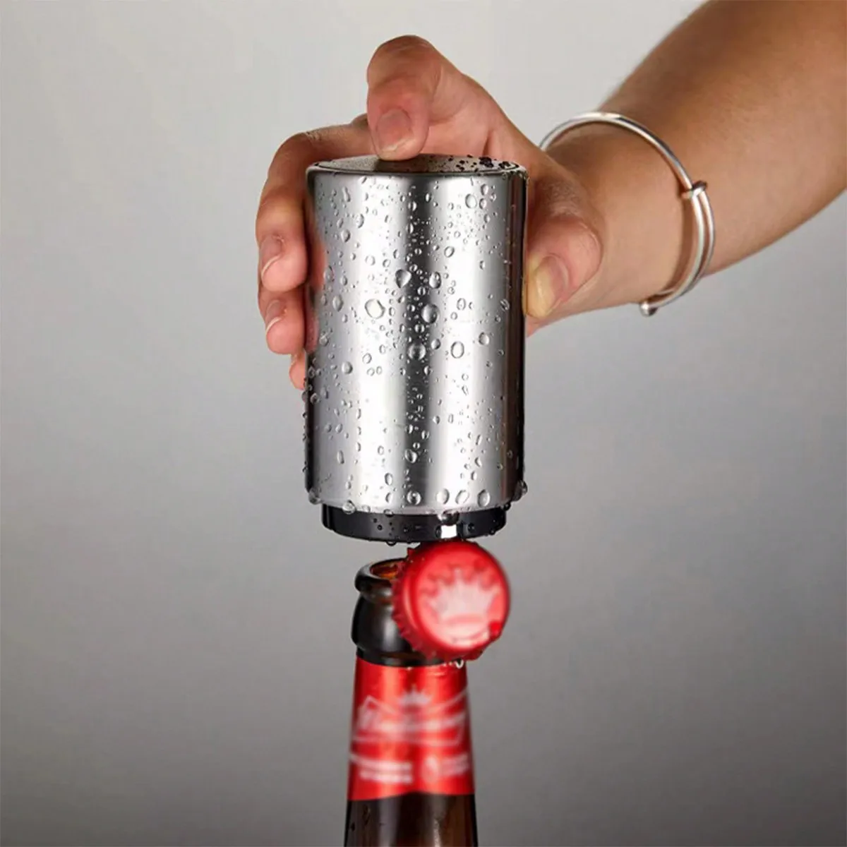 Abridor automático de acero inoxidable para botellas de cerveza - imagen 3