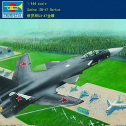 Kit de montaje de avión de combate SU-47 Trumpeter
