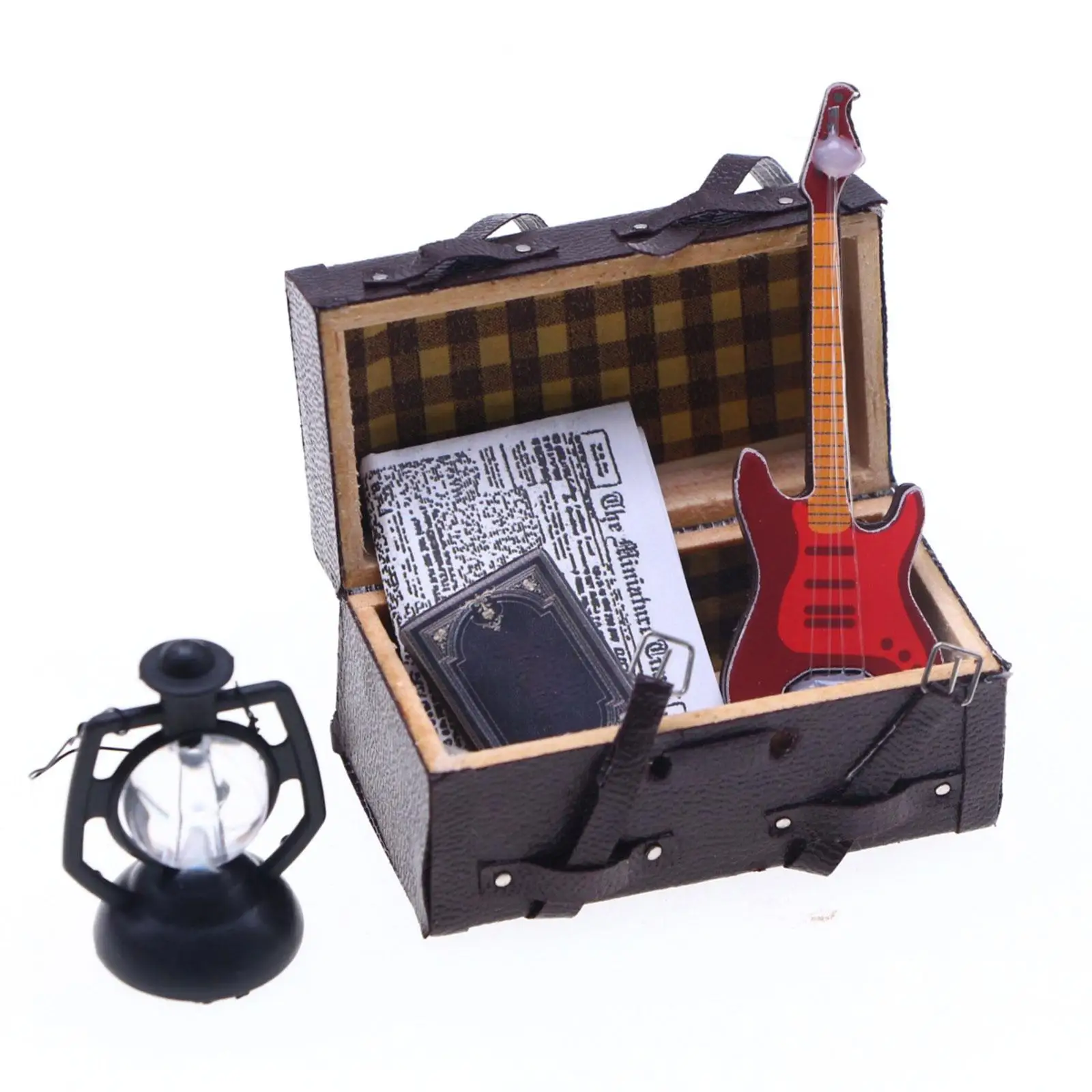 Miniature Dollhouse Suitcase 1/12 Scale Classical Mini Trunk Case for Micro Landscape Pretend Toys Diorama Photo Props Accessory