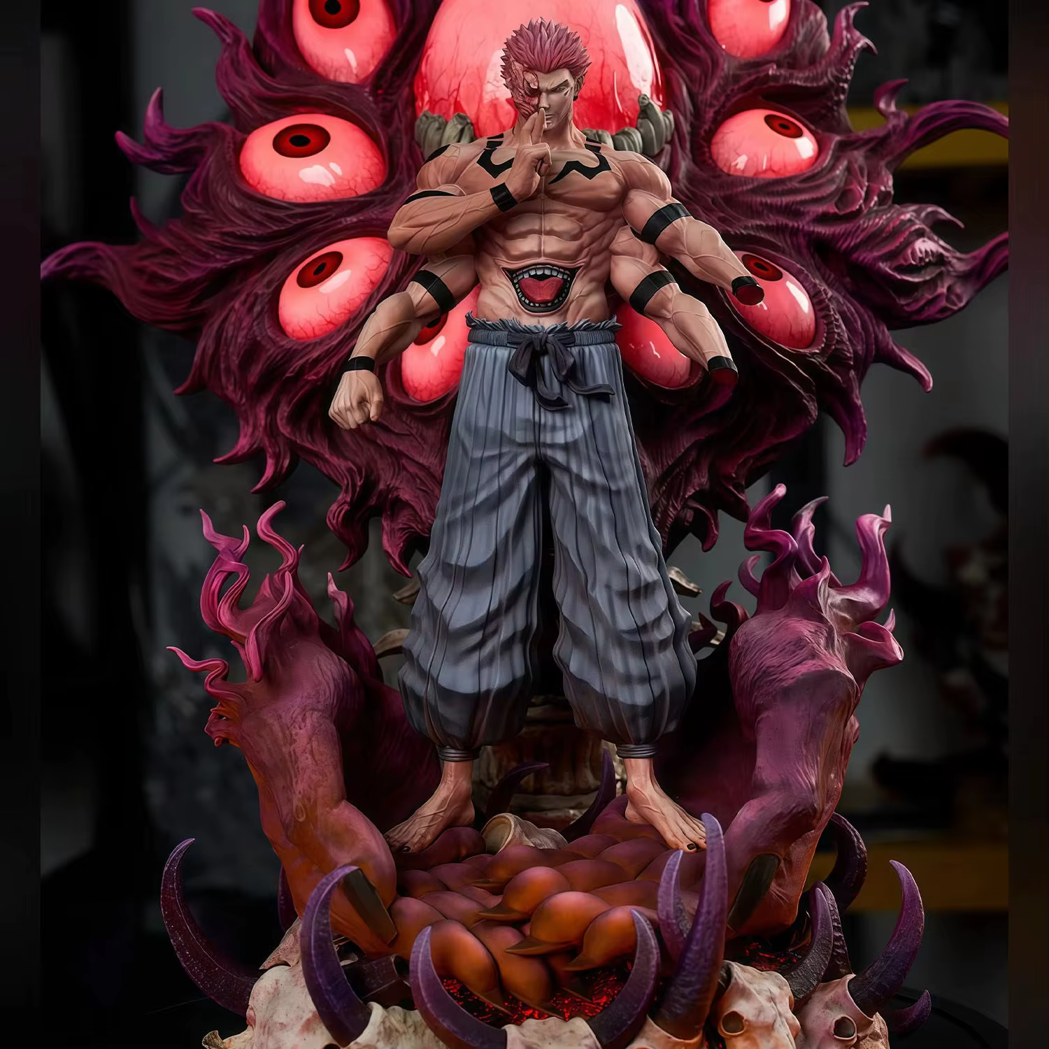 Figura de coleccionista Ryomen Sukuna Jujutsu Kaisen Forma inicial