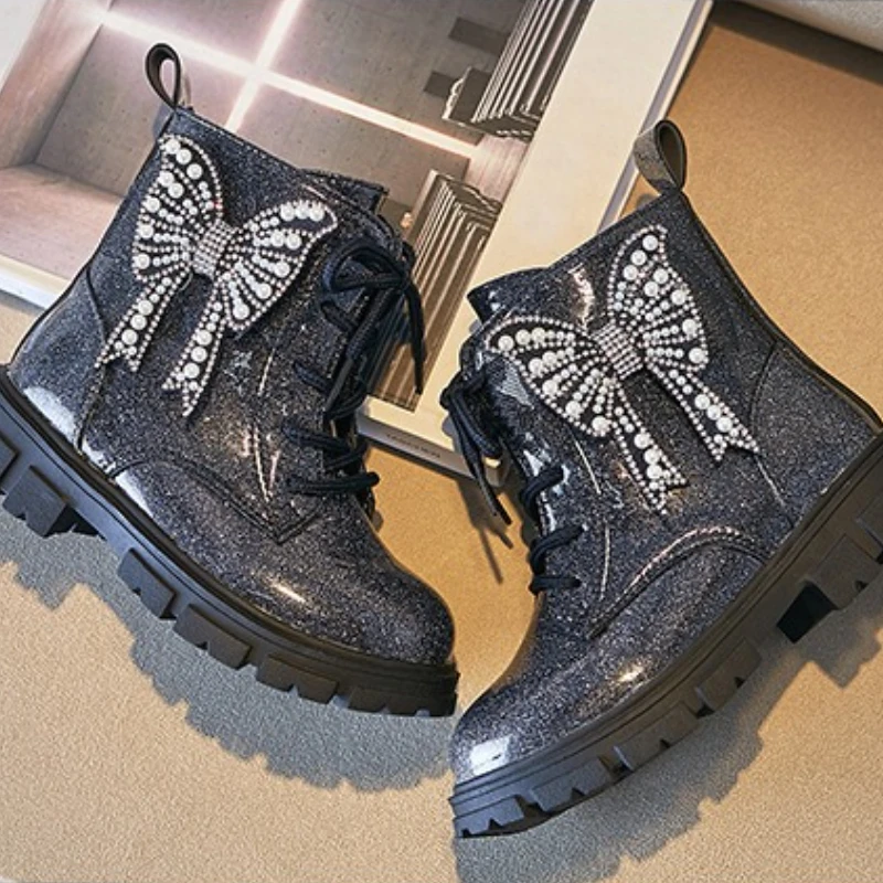 Nuevas botas para niñas, botas antideslizantes simples a la moda para niños, botines Retro exquisitos de suela suave, botas de princesa versátiles y elegantes a la moda - imagen 3