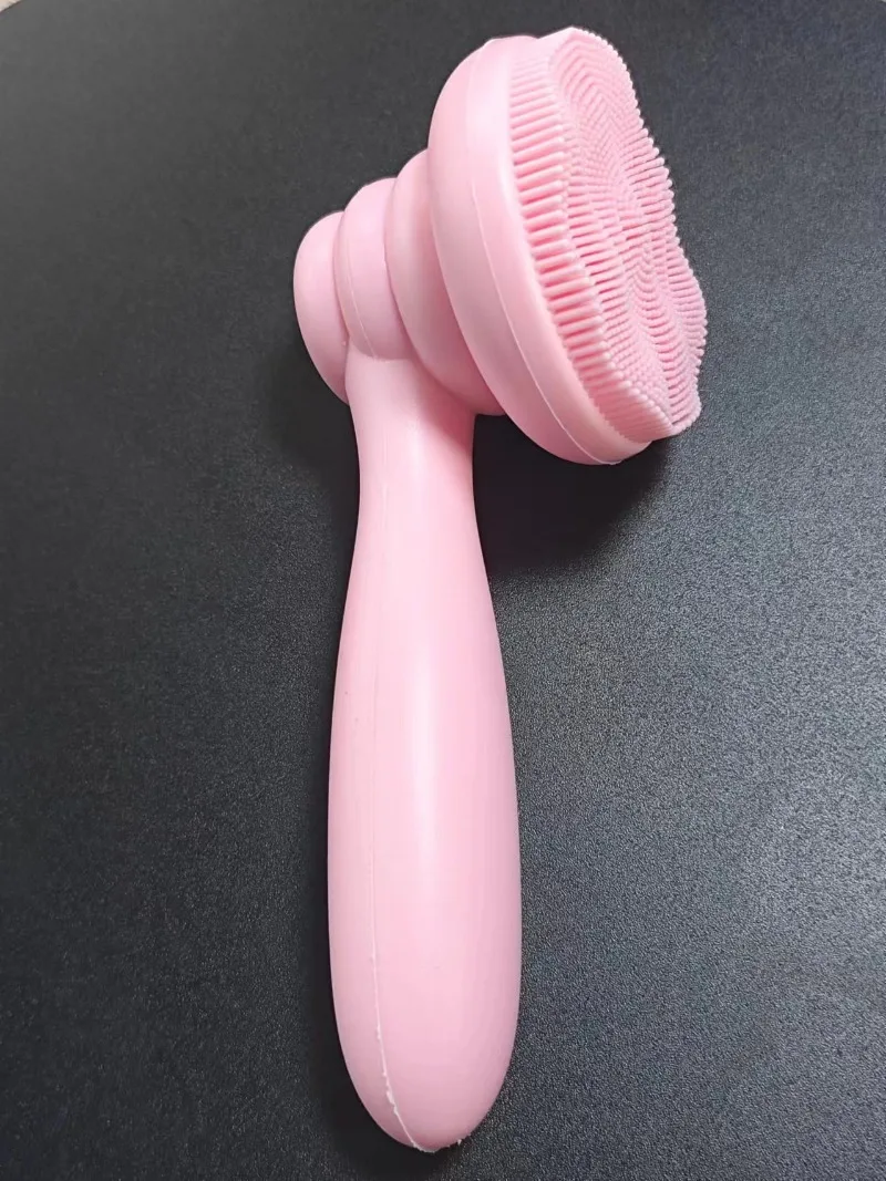 Cepillo de baño de silicona para bebés – Suave y con mango