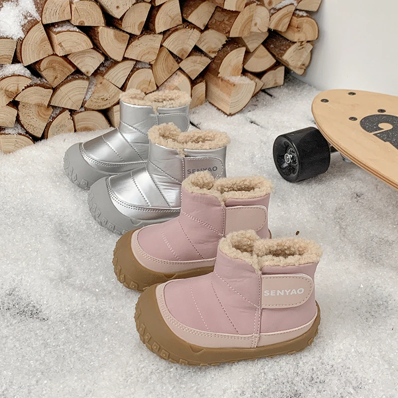 Otoño Invierno niños zapatos bebés niños niñas botas de nieve al aire libre a prueba de viento impermeable antideslizante suela suave niños pequeños botas de felpa