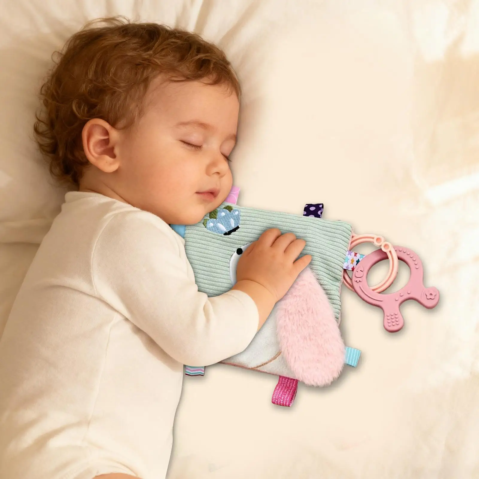 Manta de apego con conejito – Compañera de viaje para bebé