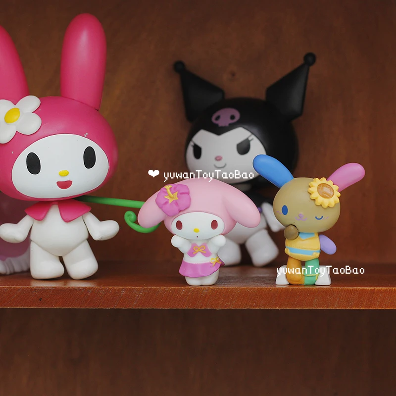 Sanrio personaje caja ciega juguetes verano vacaciones en la playa serie figura de Anime piel negra Hello Kitty Kuromi Melody Kdis regalos - imagen 5