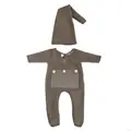 Gray green