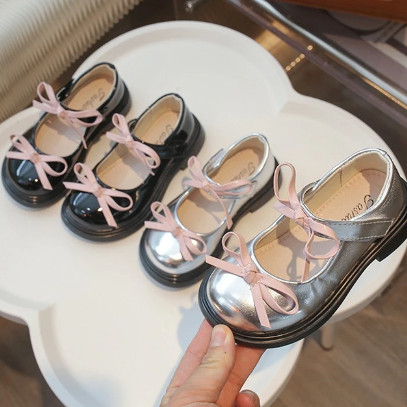 Sandalia de cuero antideslizante para niña – estilo otoño elegante - imagen 4