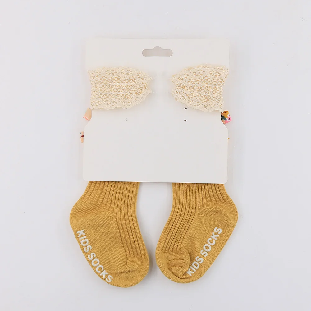 Calcetines antideslizantes con flores para bebés diadema de encaje - imagen 3