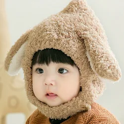Gorro de felpa con orejeras para bebé – Cálido y protegido en invierno