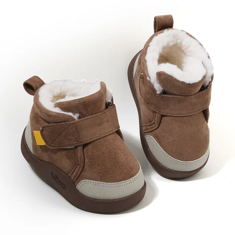 Bota de nieve de invierno para niños, nueva bota gruesa de terciopelo, bota corta a la moda para niños, zapatos versátiles de aprendizaje para bebés para hombres y mujeres - imagen 2