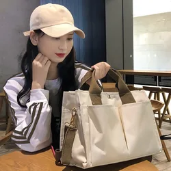 Bolso de maternidad con múltiples compartimentos para mamá y bebé
