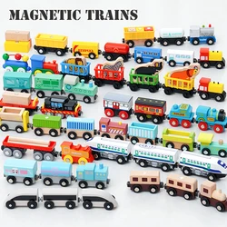 Tren magnético de madera con locomotora, ambulancia y bomberos