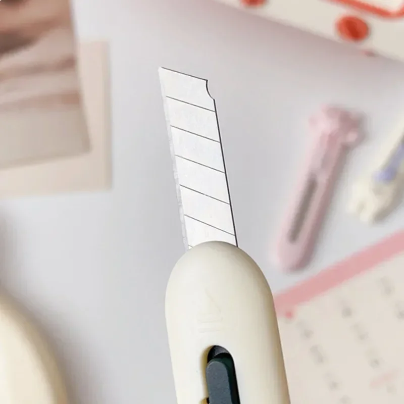 Mini cuchillo de utilidad portátil Kawaii, viñetas de animales, conejo, gato, cerdito, cortador para estudiante, bonito álbum de recortes, papelería, cortador de papel - imagen 5