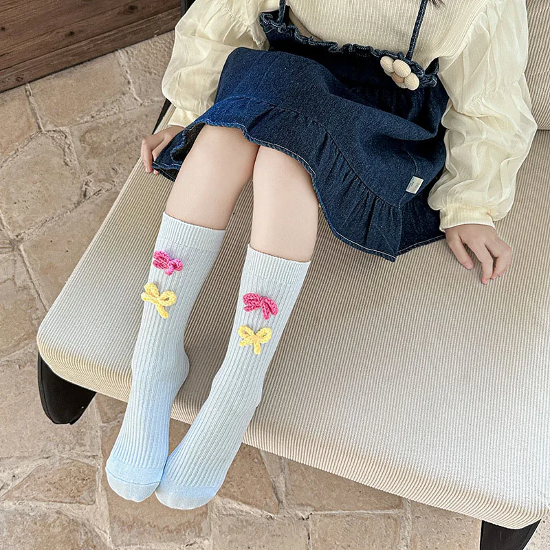 Calcetines de tubo para niña con lazo y rayas caramelo - imagen 3